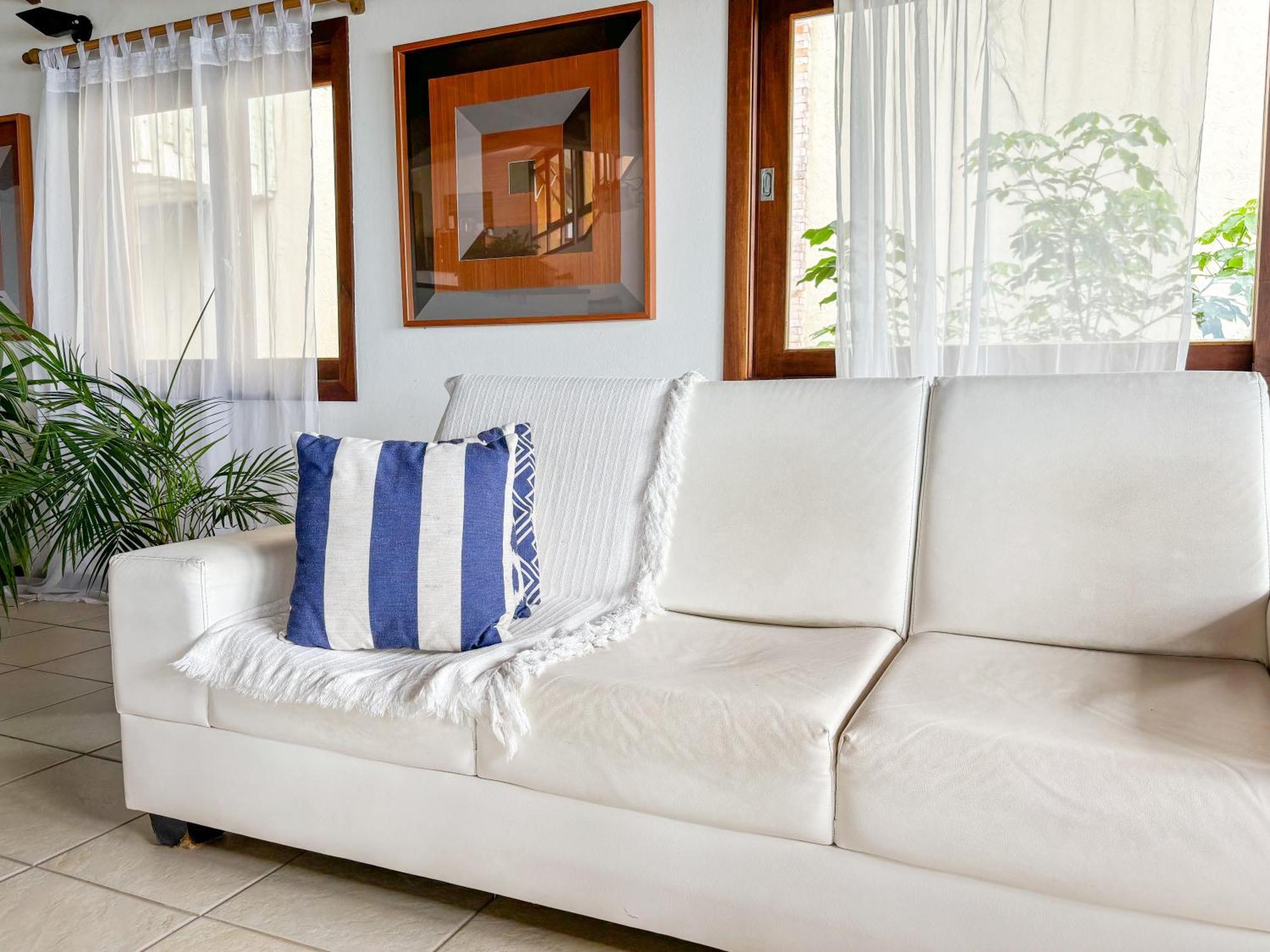 La Belle Maison Brigitte Bardot Guest house